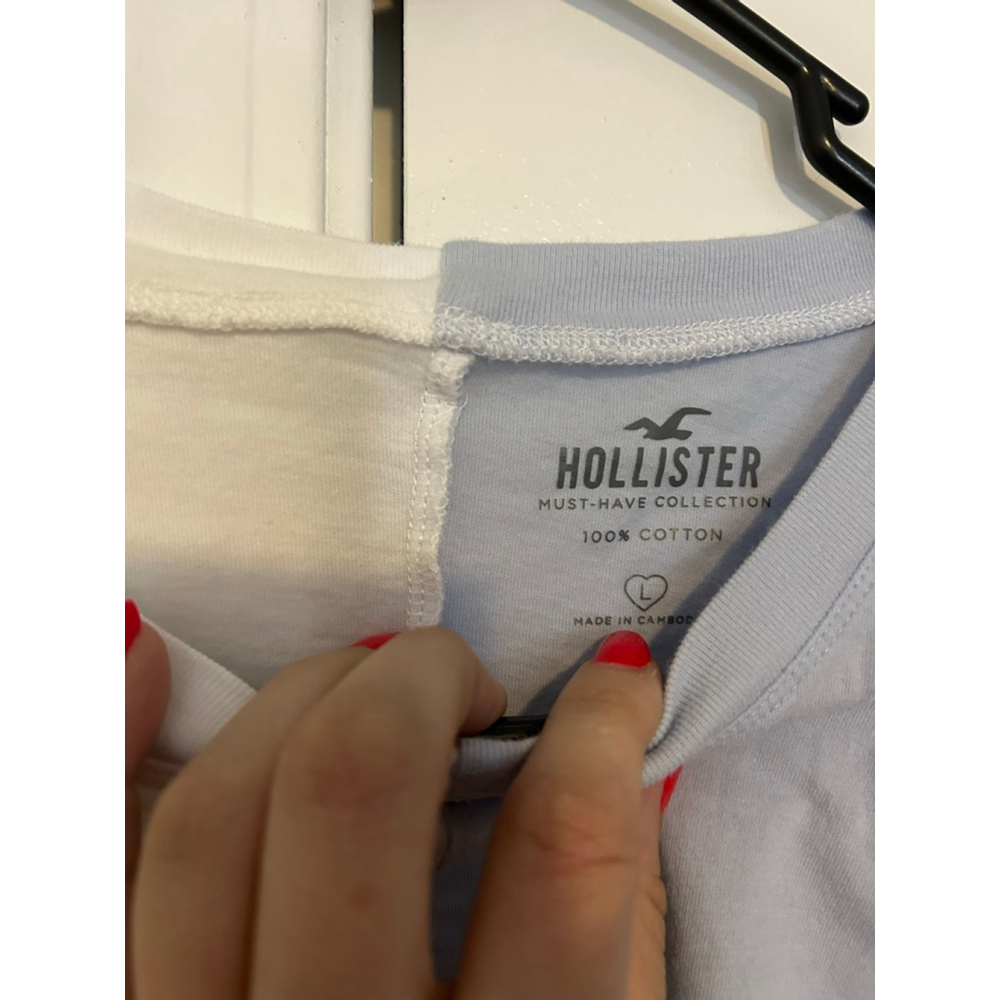Women's Hollister T-shirt Size L White and Blue - Picture 2 of 3
